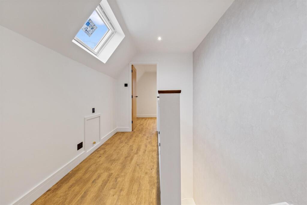 Additional image 25 of Maytree Close, Angmering, Littlehampton