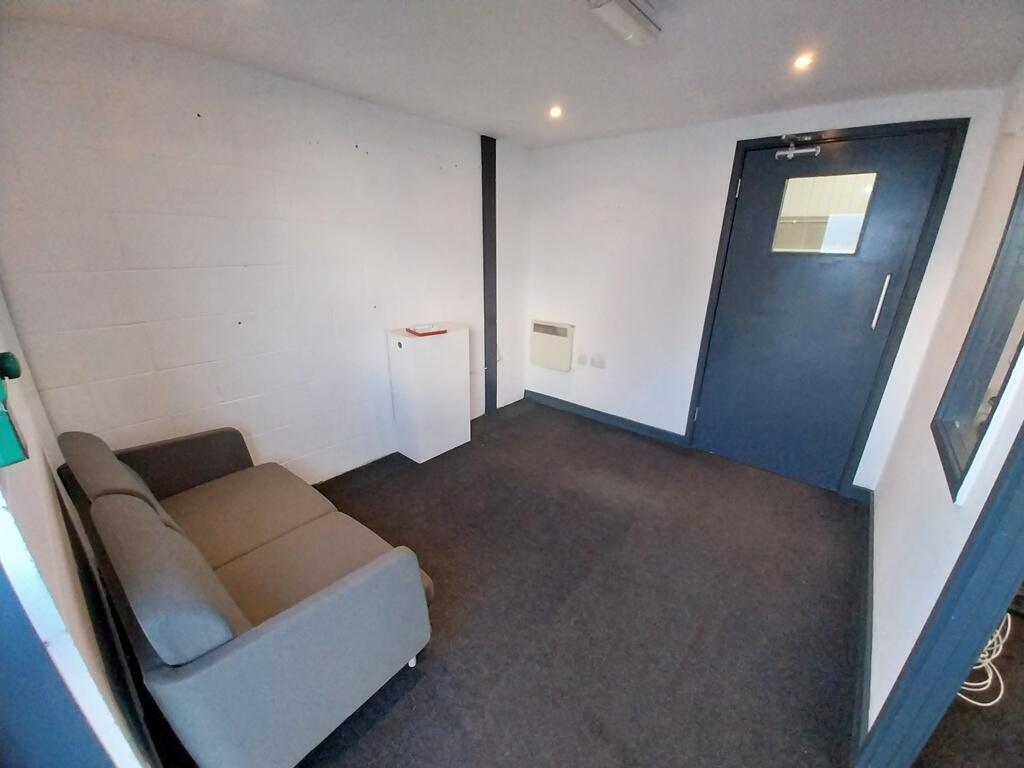 Additional image 5 of Elm Business Units, Unit 2, Chartwell Road, Lancing Business Park, Lancing BN15 8FD