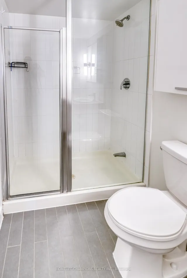 Additional image 17 of 29 Singer Crt Unit 1711