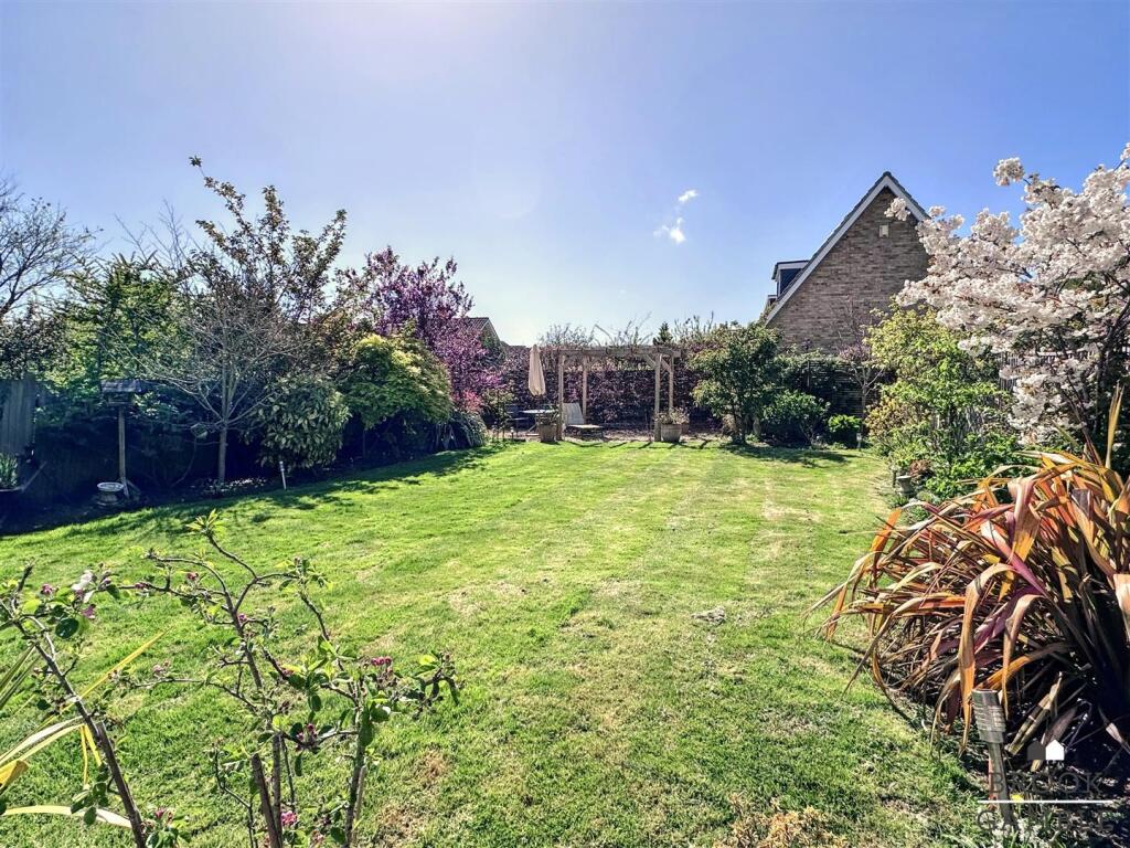 Additional image 33 of Willingdon Park Drive, Eastbourne