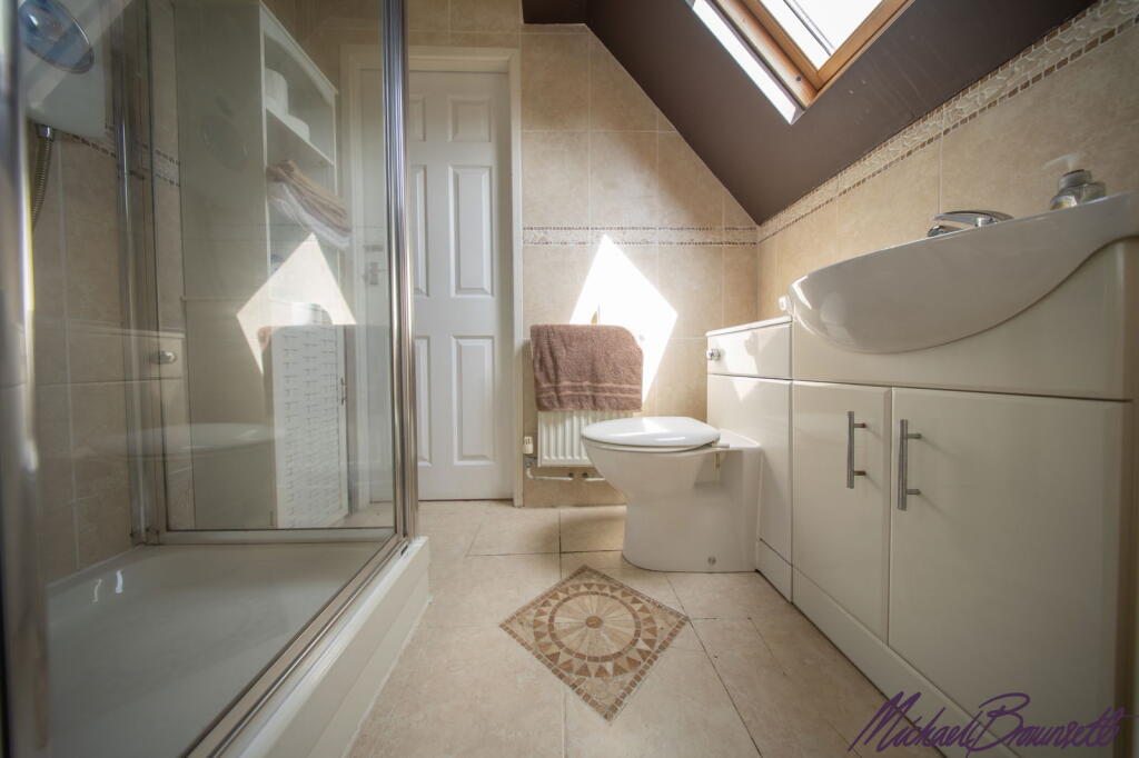 Additional image 16 of Gregory Crescent, Bradford, BD7 4PG