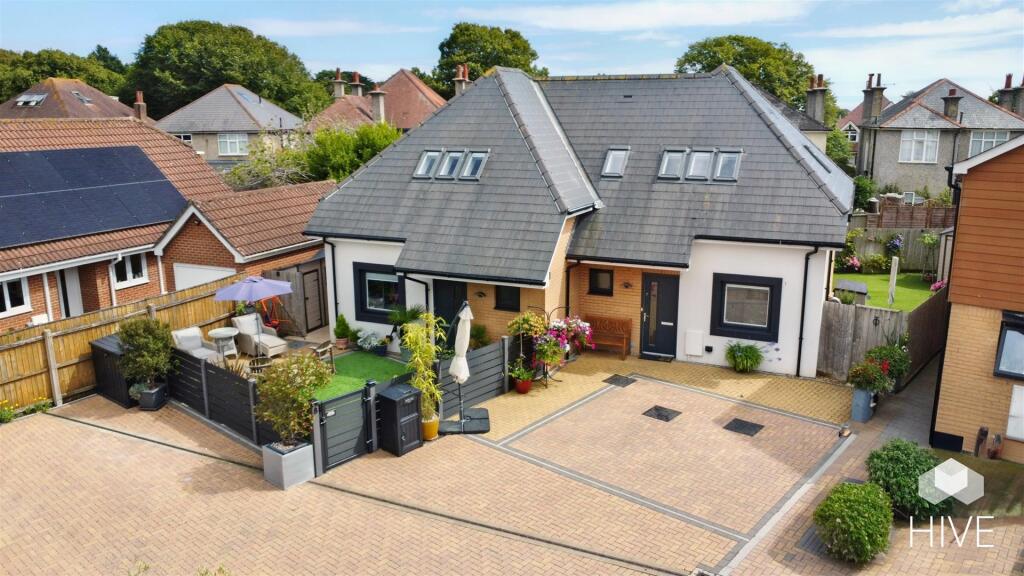 Additional image 24 of Woodside Road, Bournemouth