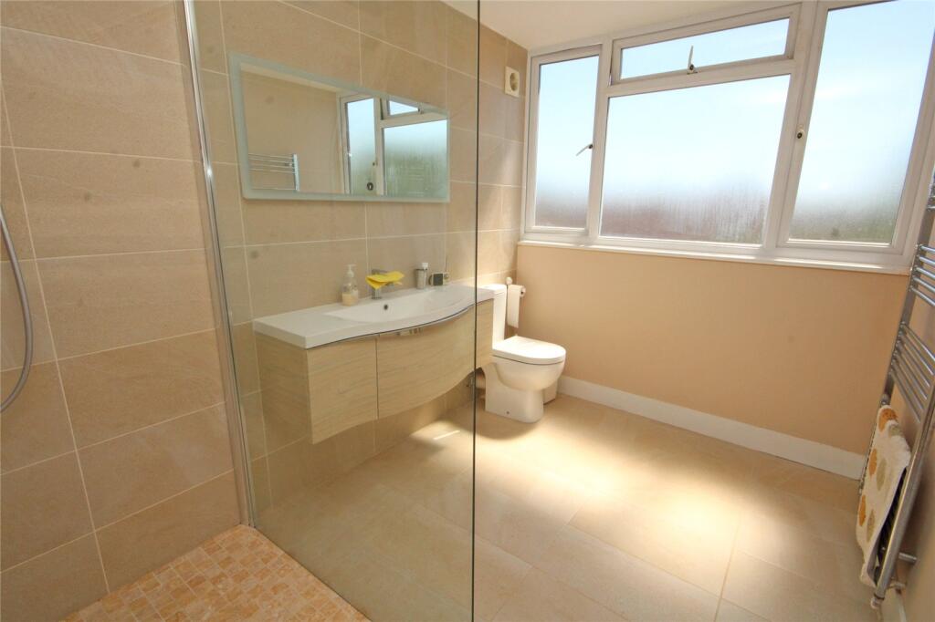 Additional image 10 of Highlands Road, Barton on Sea, New Milton, Hampshire, BH25
