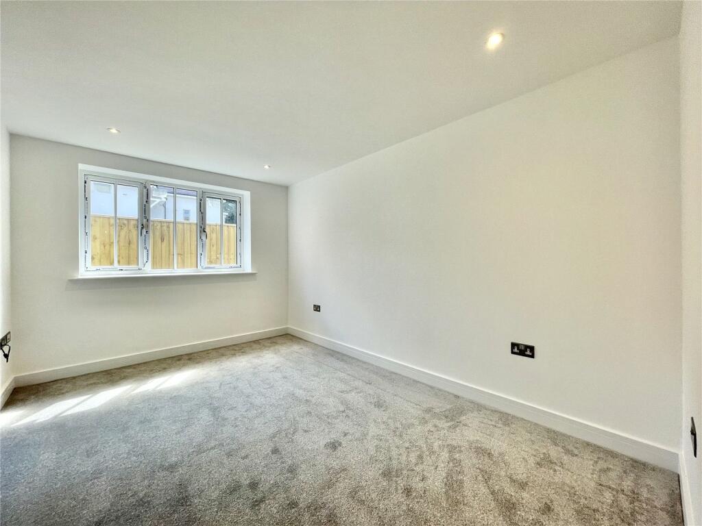 Additional image 11 of Lymington Road, Highcliffe On Sea, Christchurch, Dorset, BH23