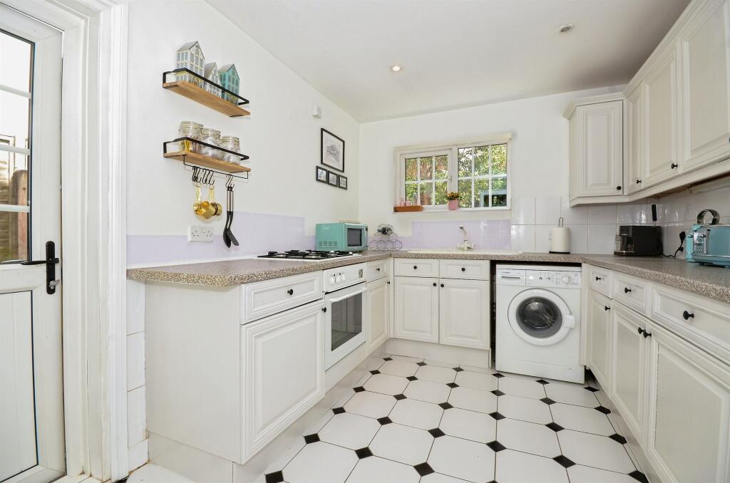 Additional image 7 of High Street, London Colney, St. Albans