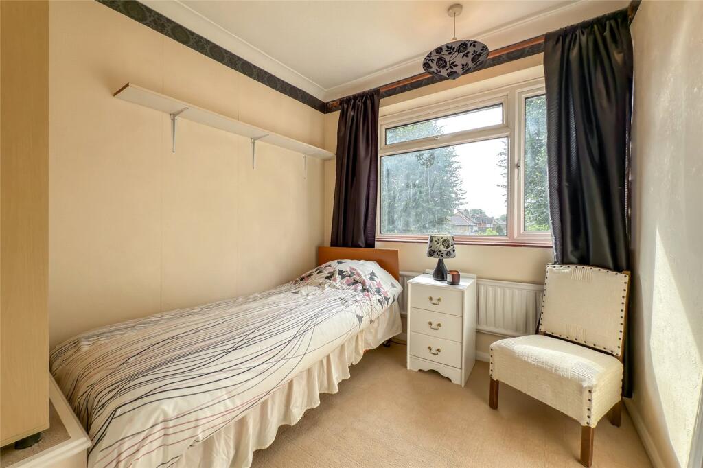 Additional image 7 of Ridgewood Drive, Harpenden, Hertfordshire, AL5