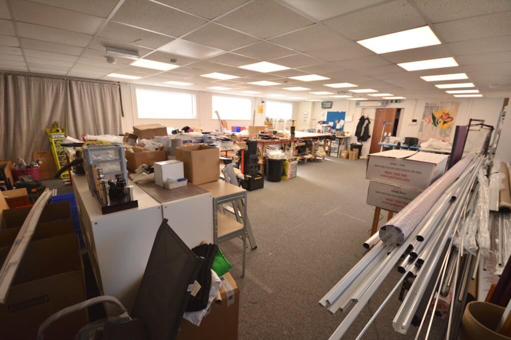 Additional image 6 of 253 Manchester Road, Kearsley, Bolton, BL4 8QX