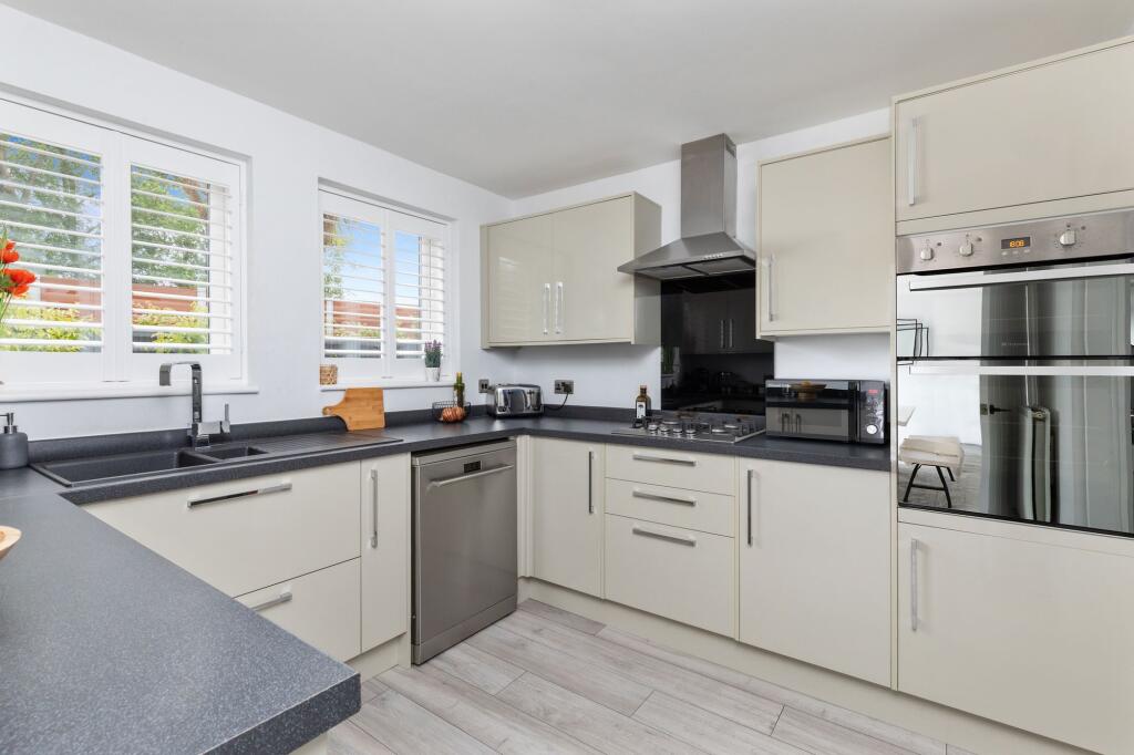 Additional image 8 of Toddington Park, Wick, BN17