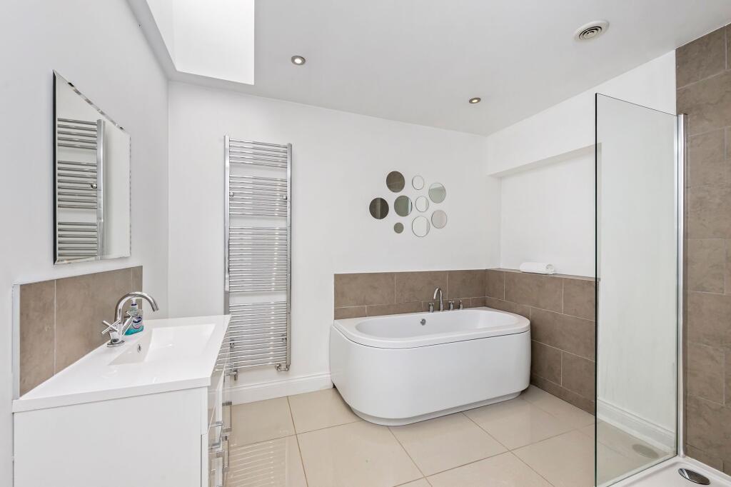 Additional image 12 of Cedars Gardens, Brighton, BN1