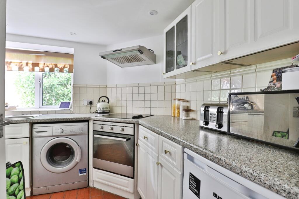 Additional image 9 of Sea Road, Boscombe, Bournemouth, Dorset, BH5