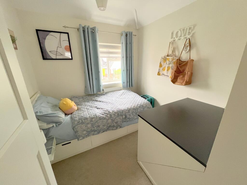 Additional image 13 of Lower Ashley Road, New Milton, Hampshire. BH25 5AD