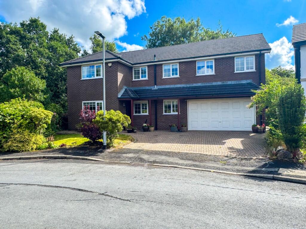 Station Road, Greenmount, BL8