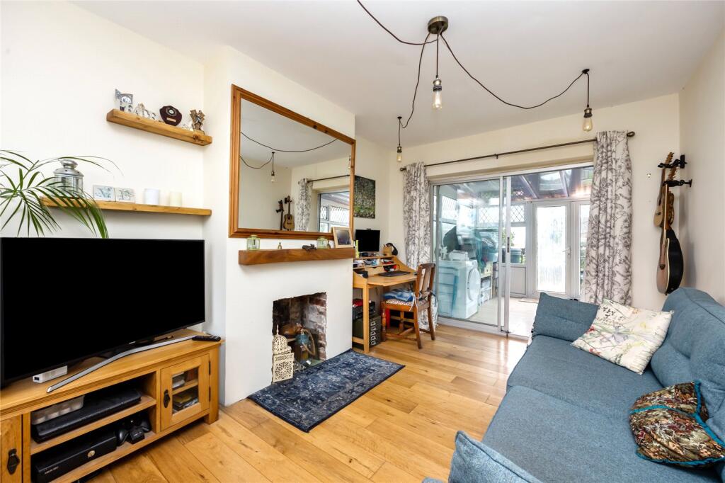 Additional image 4 of Fircroft Avenue, North Lancing, West Sussex, BN15