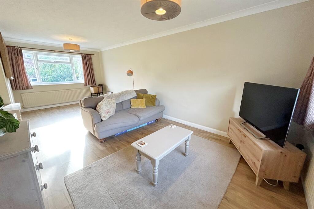 Additional image 4 of Colehill