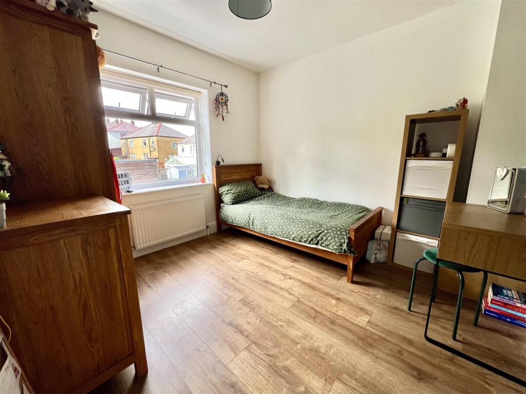 Additional image 7 of Exley Crescent, Keighley