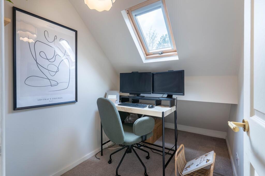 Additional image 24 of Rose Hill, Lickey, B45