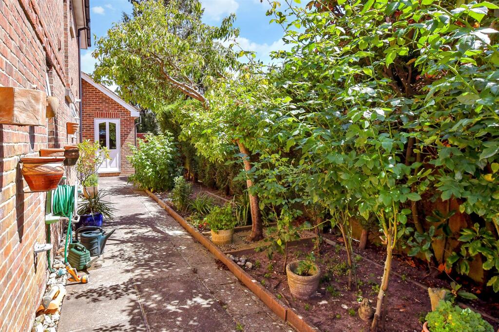 Additional image 14 of Deans Close, Fontwell, Arundel, West Sussex