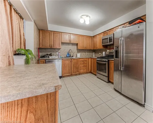 Additional image 9 of 40 Red Clover Cres