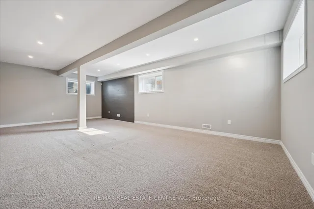 Additional image 32 of 23 Spachman St