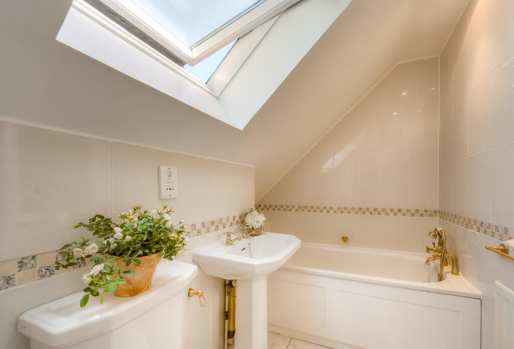 Additional image 13 of Wheelwrights Close, Arundel