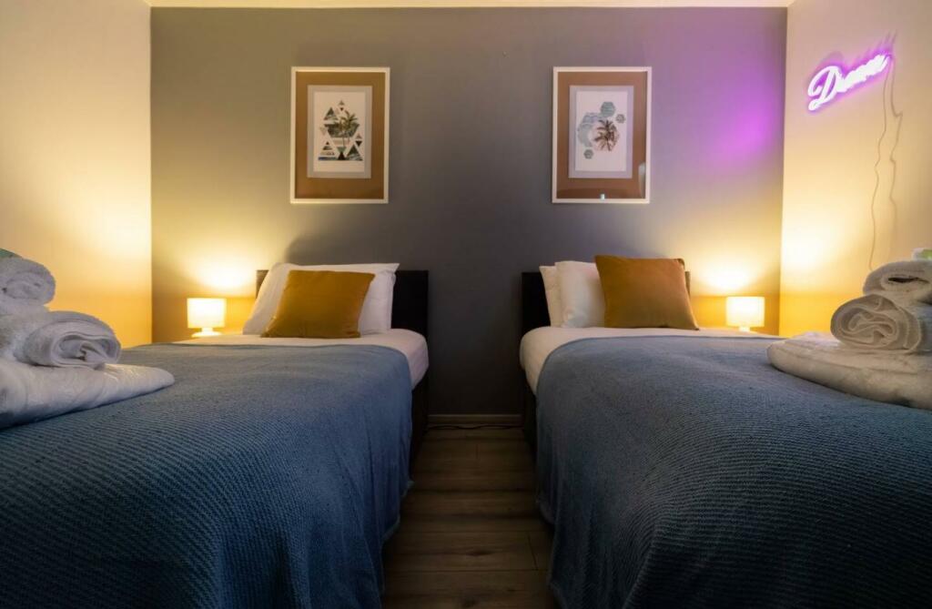 Additional image 17 of Central Avenue, Telscombe Cliffs