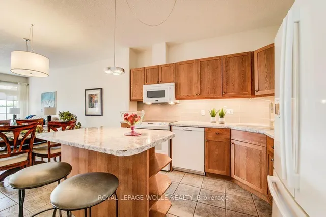 Additional image 7 of 165 Chandos Dr Unit 3