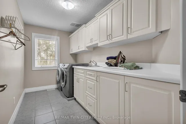 Additional image 33 of 224 Paige Pl