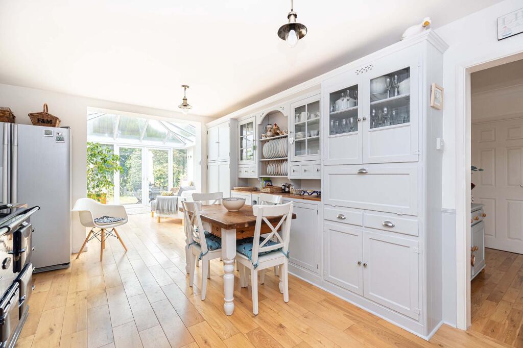 Additional image 6 of Barton Wood Road, Barton On Sea, New Milton, Hampshire. BH25 7NN