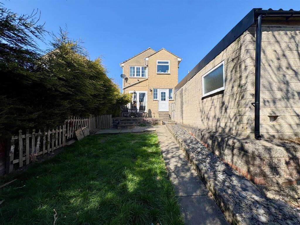 Additional image 13 of Oak Rise, Cleckheaton