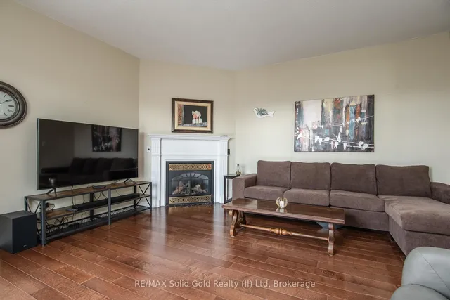 Additional image 7 of 3267 King St Unit 604