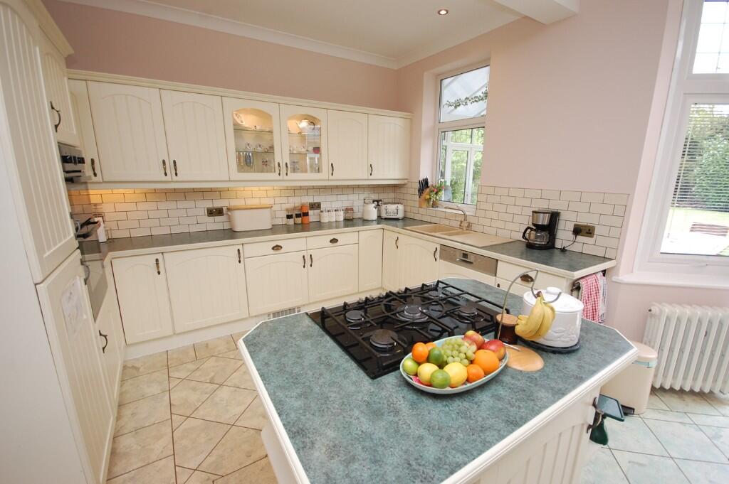 Additional image 6 of Queens Park South Drive, Bournemouth, Dorset, BH8