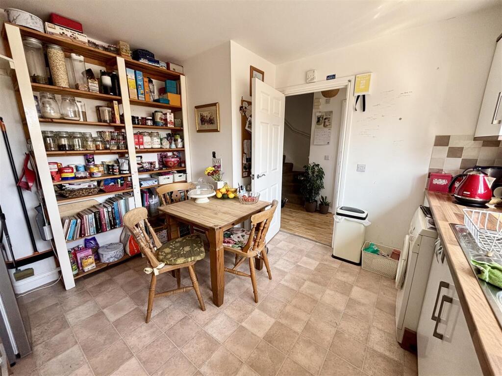 Additional image 8 of Oasis Close, Upton