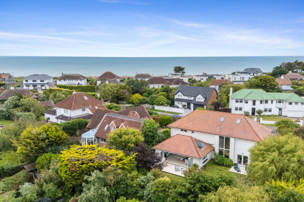Additional image 10 of Golden Acre, East Preston, BN16 1QR
