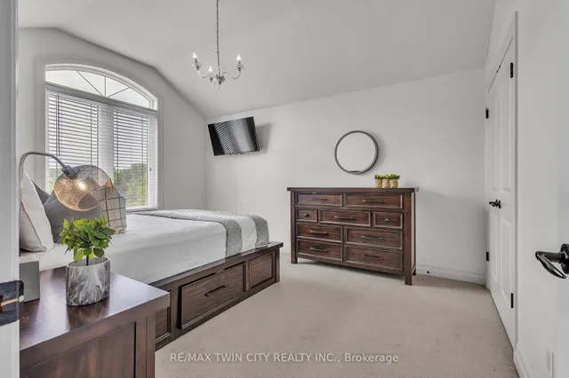 Additional image 28 of 224 Paige Pl