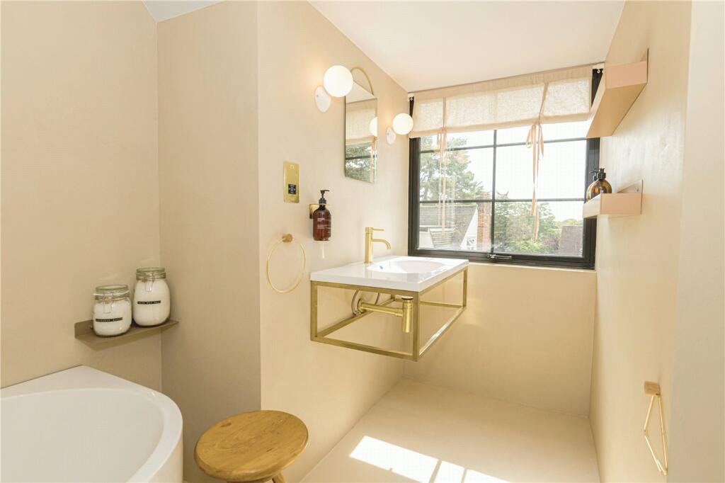 Additional image 11 of Frankland Crescent, Lower Parkstone, Poole, Dorset, BH14