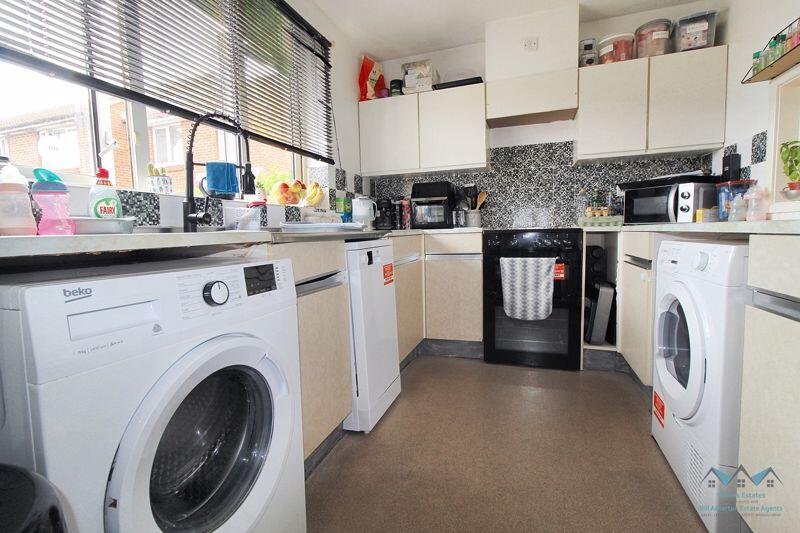 Additional image 11 of Russell Gardens, Hamworthy - Spacious Three-Bedroom Semi-Detached Home with Garden, Parking & Investment Potential