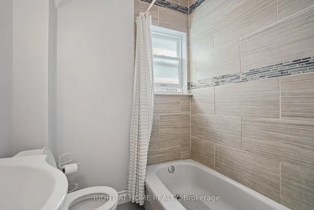 Additional image 3 of 58 Pandora Ave