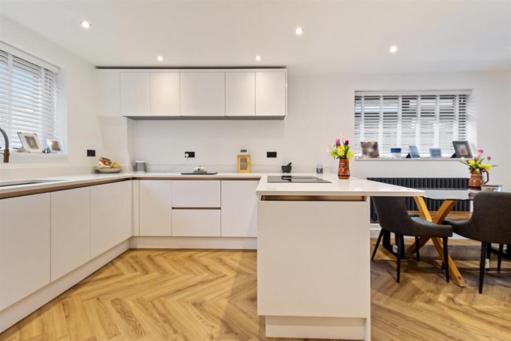 Additional image 3 of Maytree Close, Angmering, Littlehampton