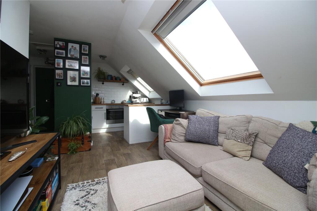 Additional image 8 of Eastlands, New Milton, Hampshire, BH25