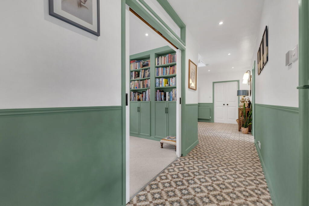 Additional image 4 of Parkside Residence, Warwick Road, Solihull