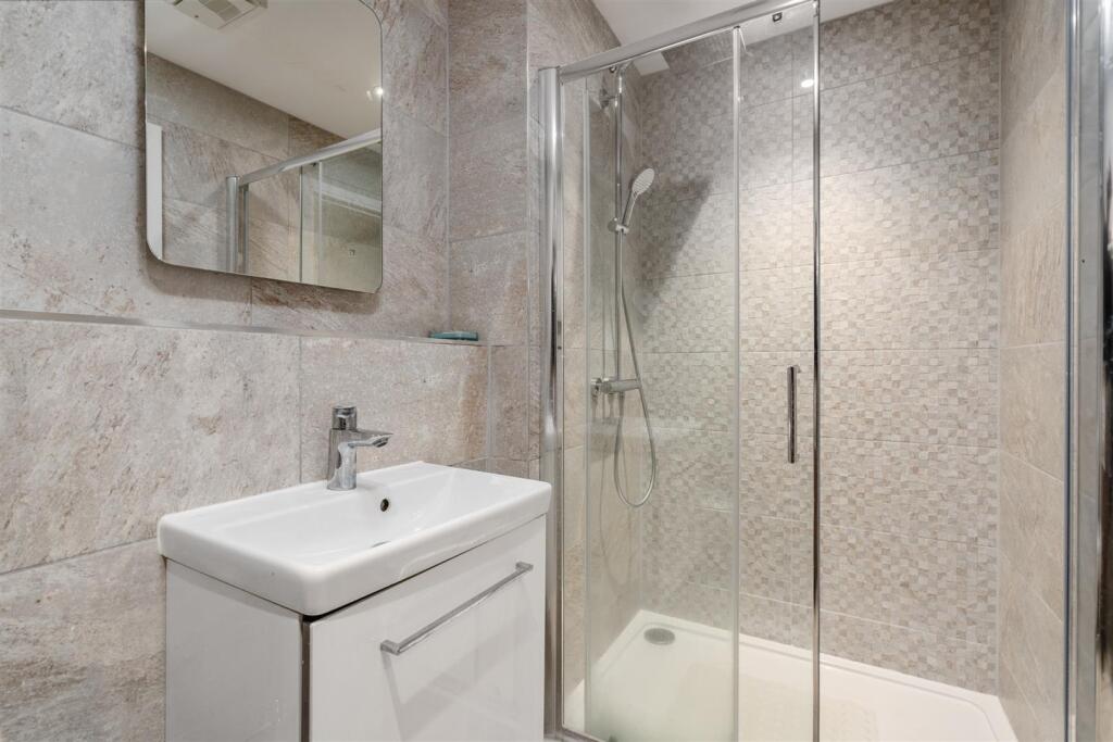 Additional image 7 of Apartment 1 Fairway Lawns, Dovehouse Lane, Solihull