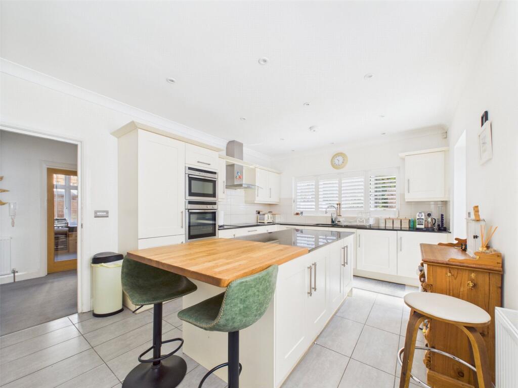 Additional image 4 of Boscombe Cliff Road, Bournemouth, Dorset, BH5