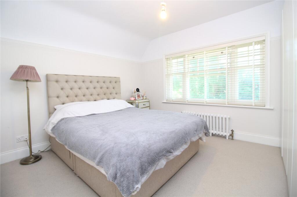 Additional image 7 of Dilly Lane, Barton On Sea, Hampshire, BH25