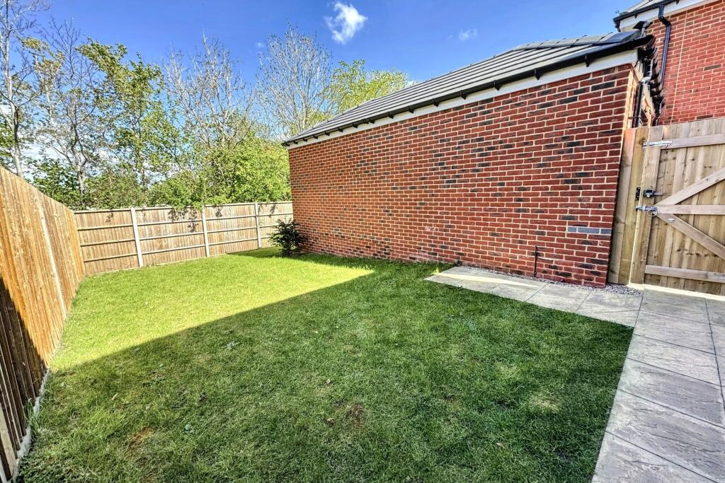 Additional image 16 of Bearwood