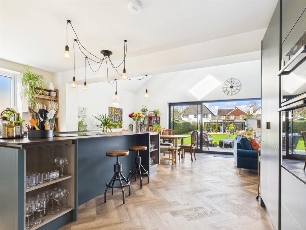 Additional image 8 of Avenue Road, Walkford, Christchurch, Dorset, BH23