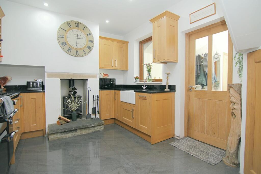 Additional image 31 of Tyersal Road, Bradford, BD4 8HG