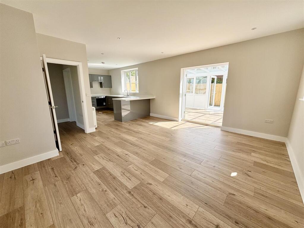 Additional image 20 of The Crossways, Upton