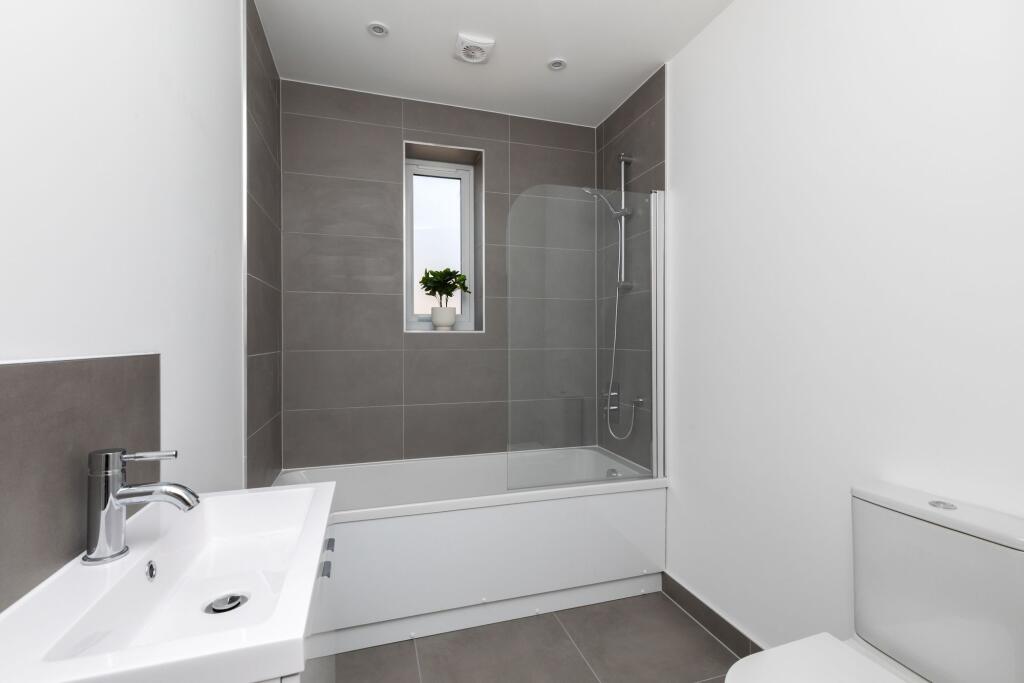 Additional image 11 of Glenville Road, Rustington, BN16