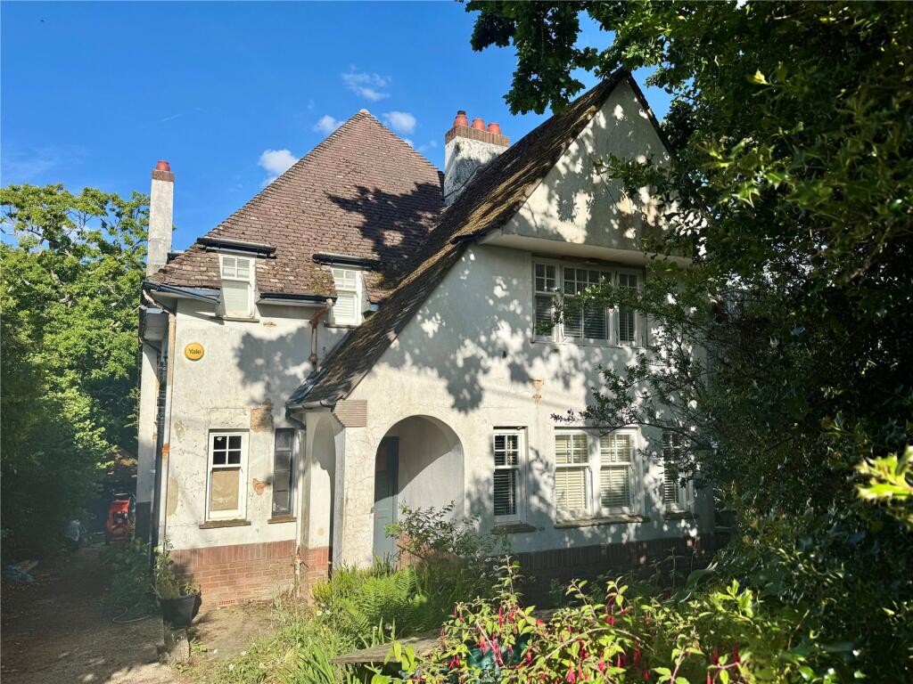 Additional image 10 of Dilly Lane, Barton On Sea, Hampshire, BH25