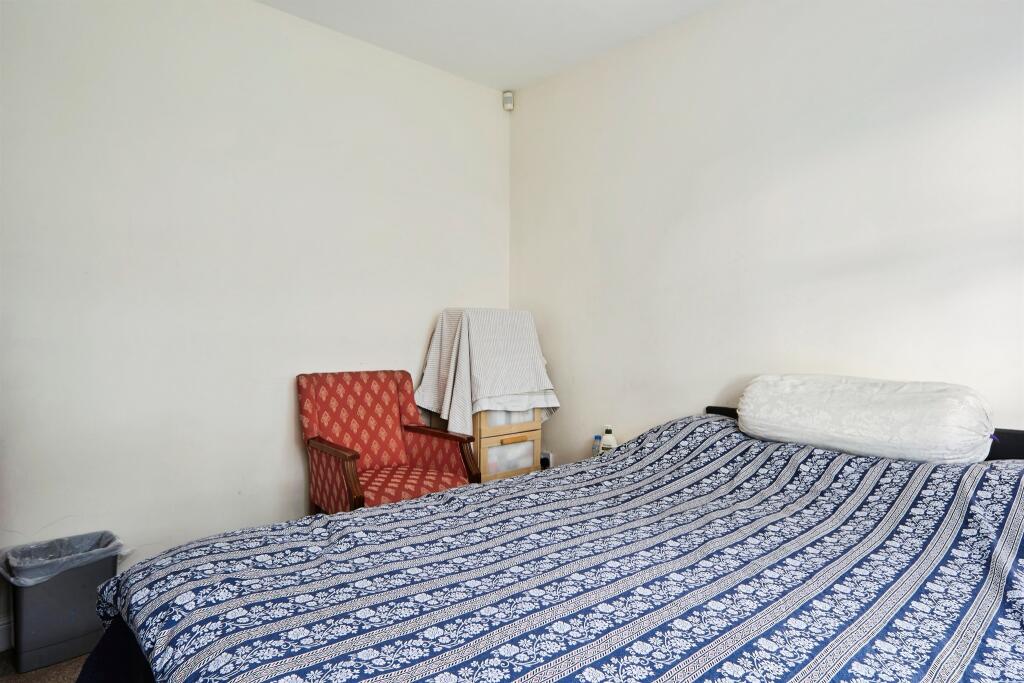 Additional image 7 of Holland Park, BRADFORD